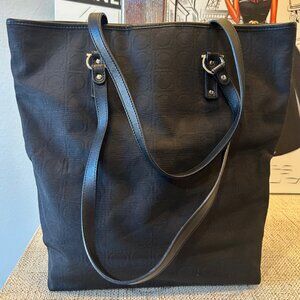 Salvatore Ferragamo Gancini Tote Bag in Black